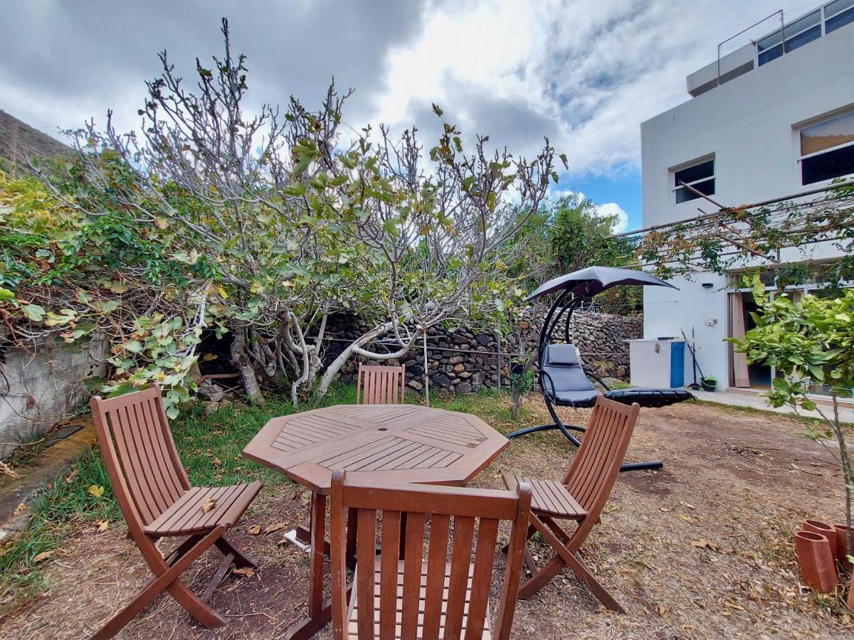 Casa Ana Con Jardin Leilighet Punta Del Hidalgo Eksteriør bilde
